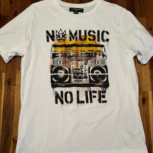 NWOT Cult of Individuality Designer T - No Music No Life - white graphic tee